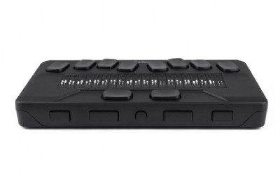 Lnea braille con 8 teclas y de 20 caracteres en color negro